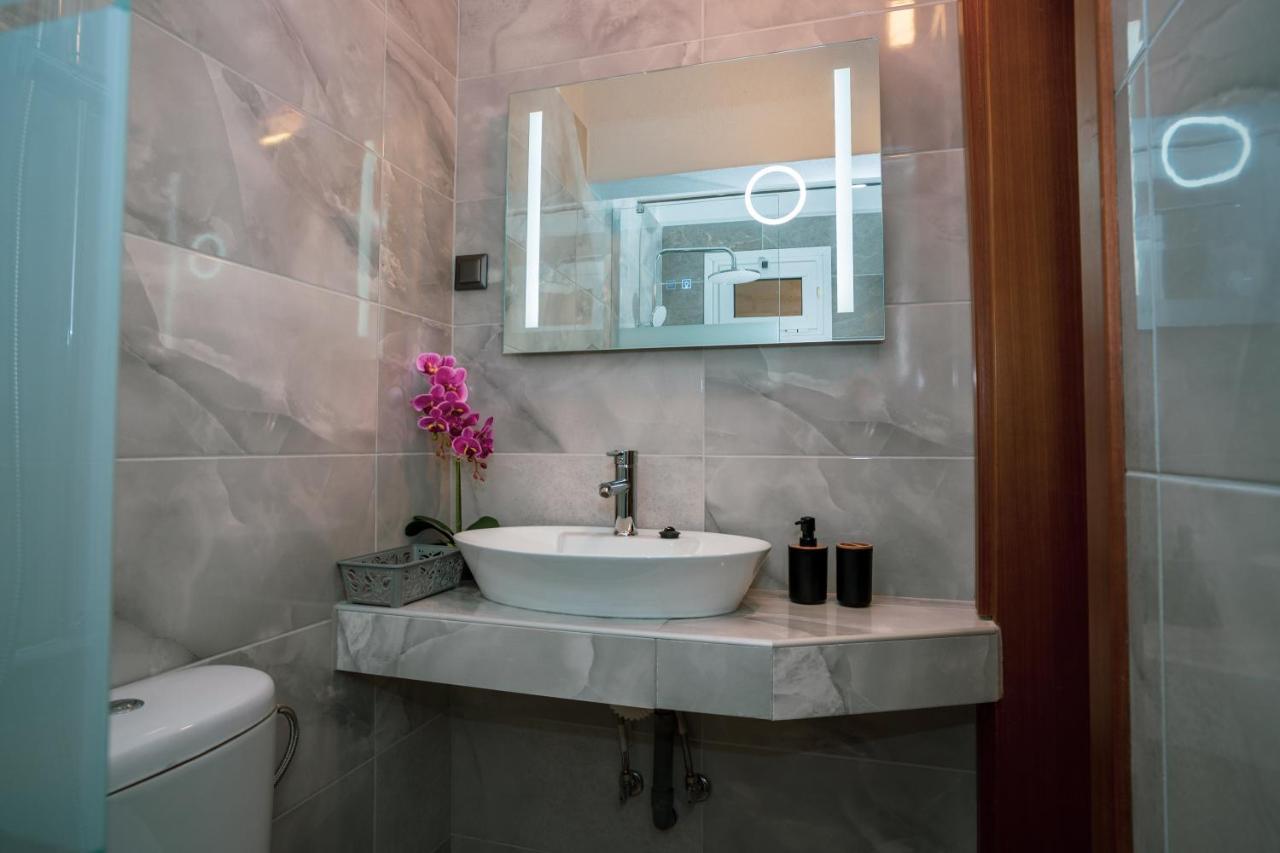 Seashell Luxury Apartment Nikiti  Exterior foto